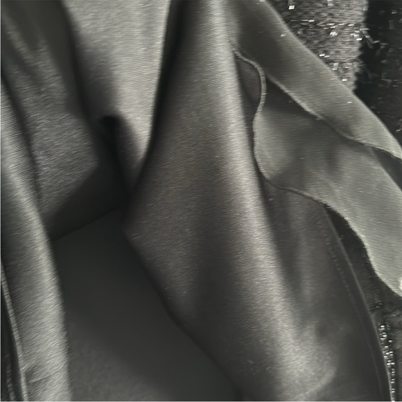 JS Collections Shimmer Dress - Picture 15 of 17